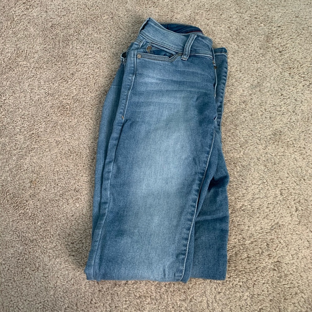 Wallflower Skinny Jeans